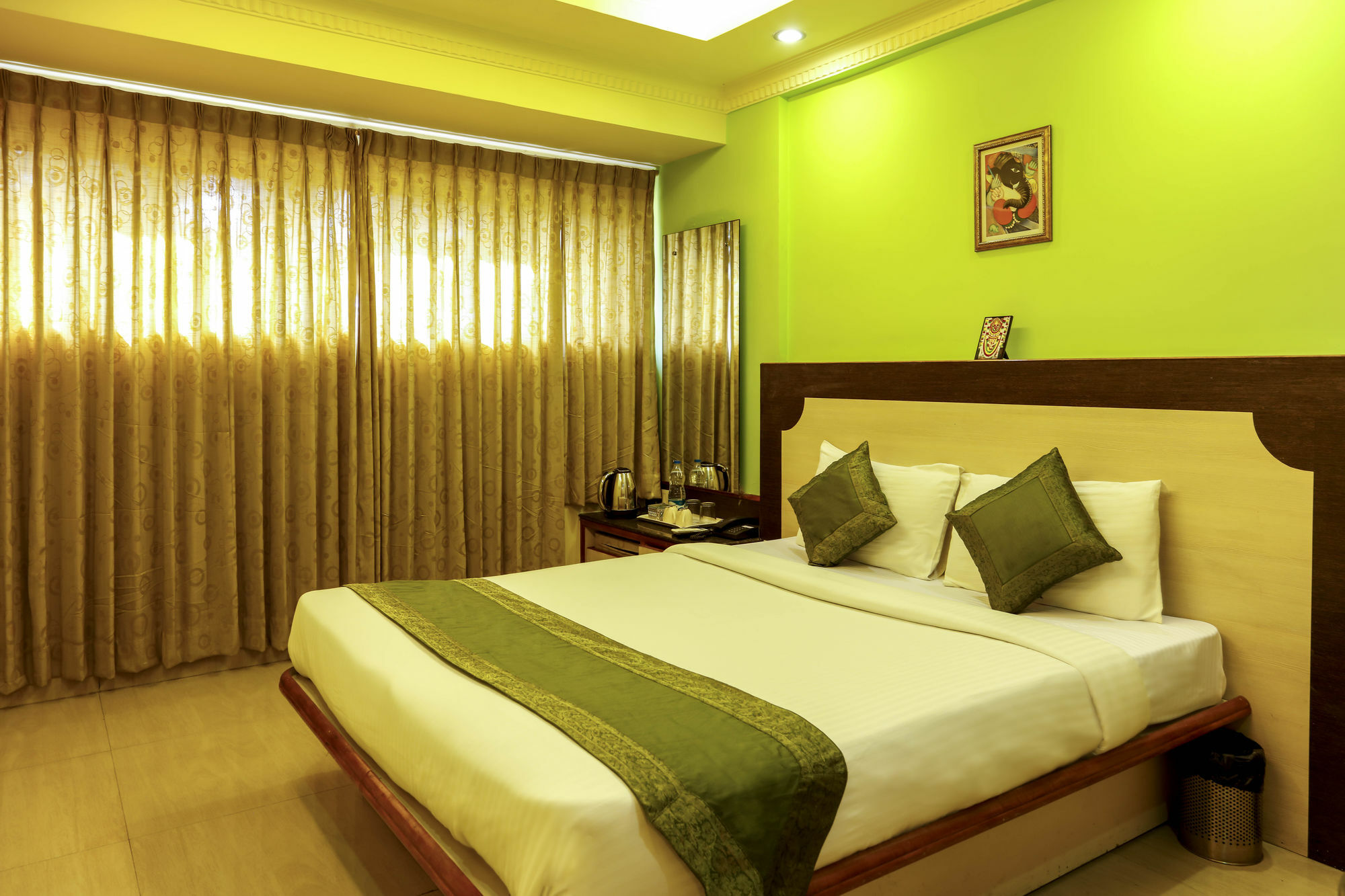 Treebo Trip Grand Regency Otel Bangalore Dış mekan fotoğraf