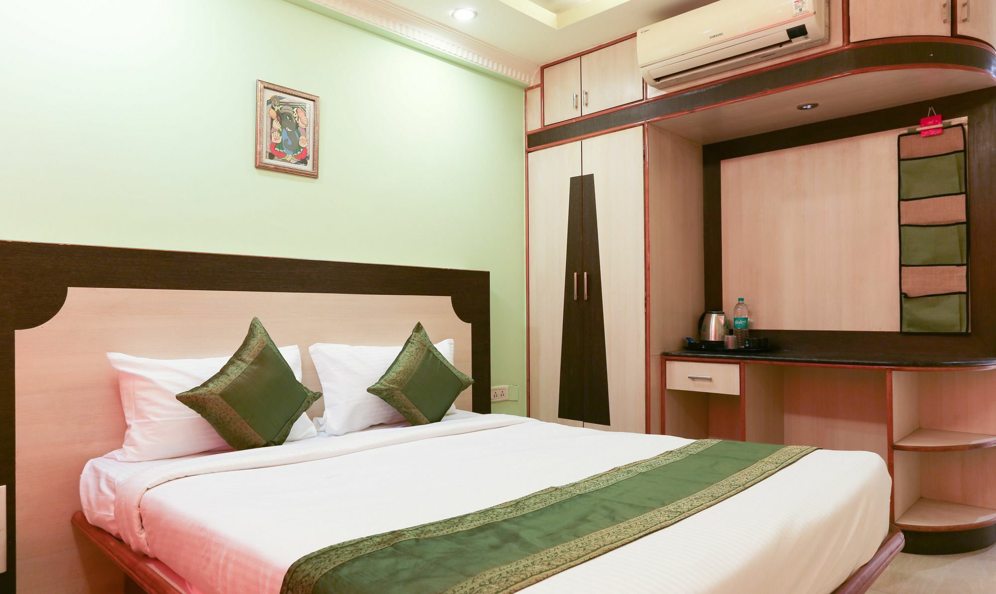 Treebo Trip Grand Regency Otel Bangalore Dış mekan fotoğraf