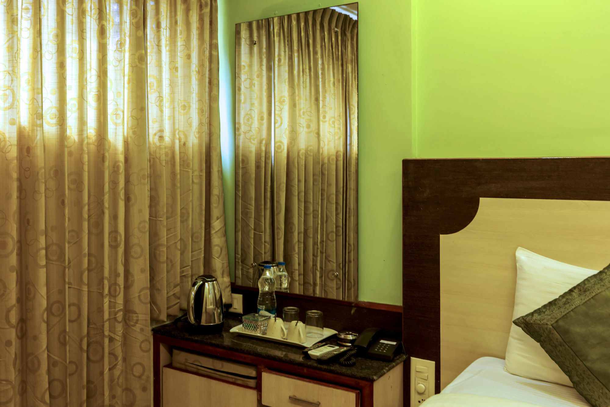 Treebo Trip Grand Regency Otel Bangalore Dış mekan fotoğraf